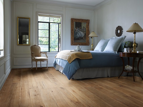 bedroom featuring Palmetto Road Chalmers Tawny hardwood floor